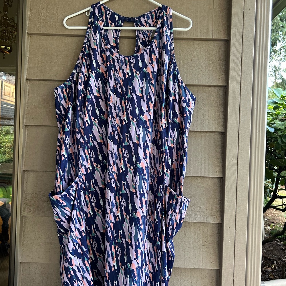 Dip Plus Multicolor Abstract athletic dress deep pockets